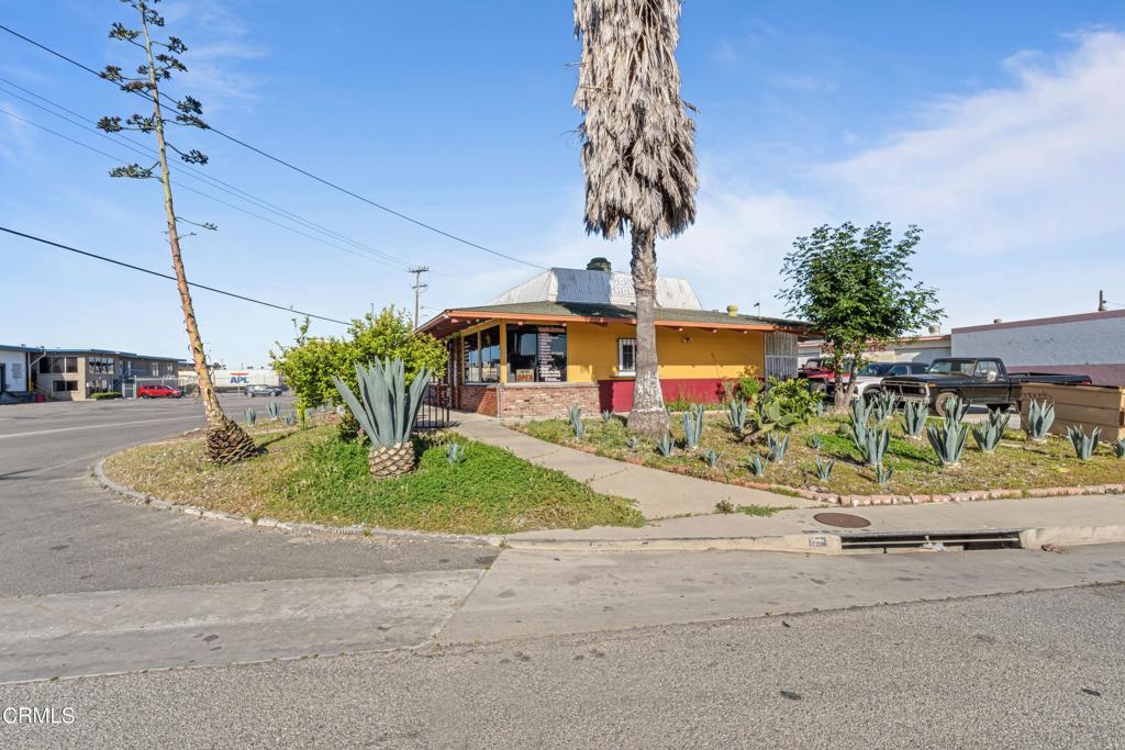 740 Mountain View Avenue Property Photo 8