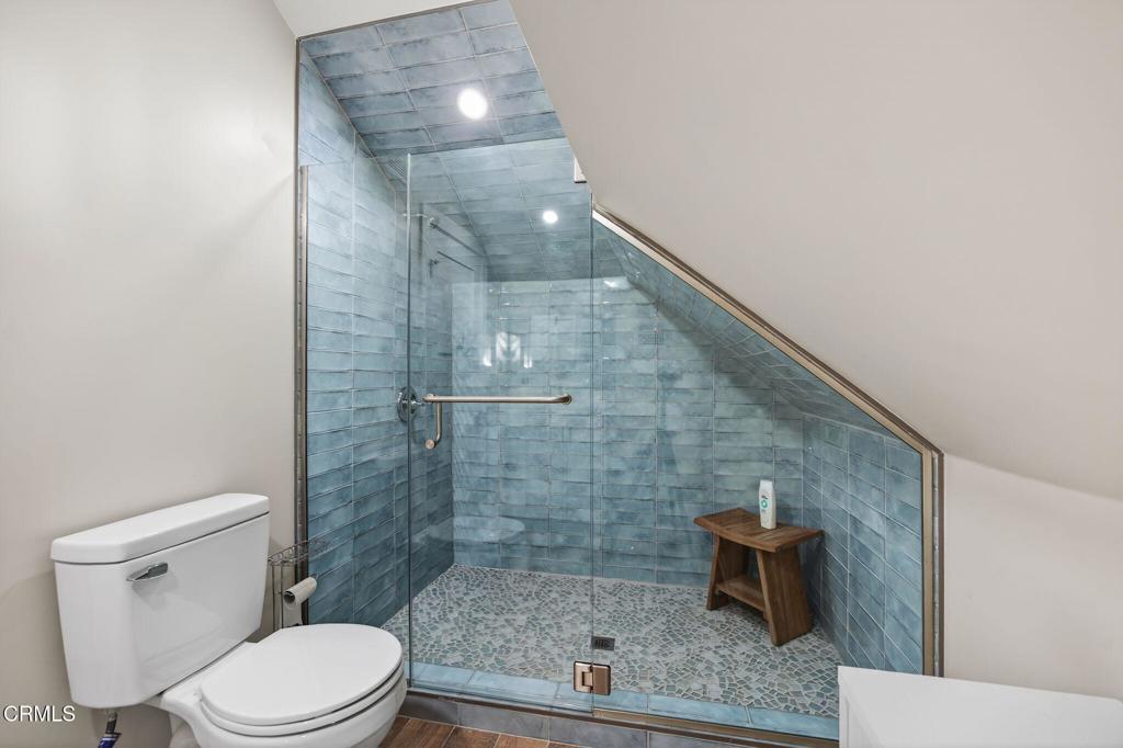 201 S Olive Street Property Photo 25