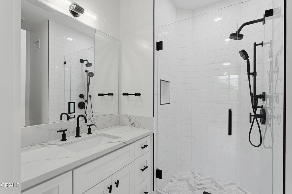 550 Unique Lane Property Photo 38