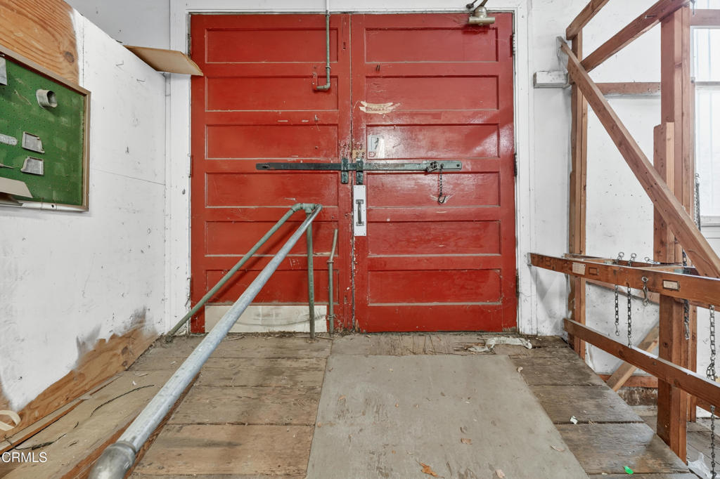 362 Central Avenue Property Photo 17