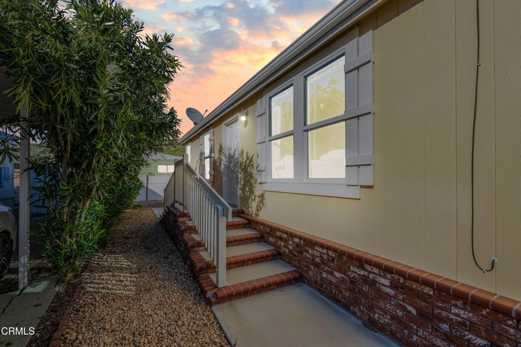 250 E Telegraph Road 155 Property Photo 28