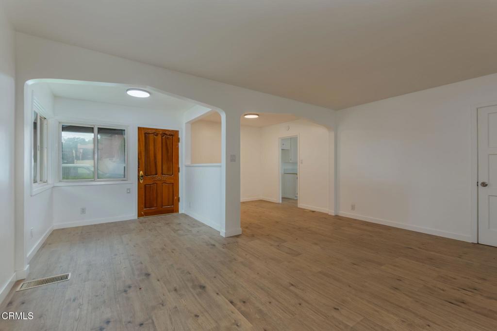 4548 Catalpa Street Property Photo 7