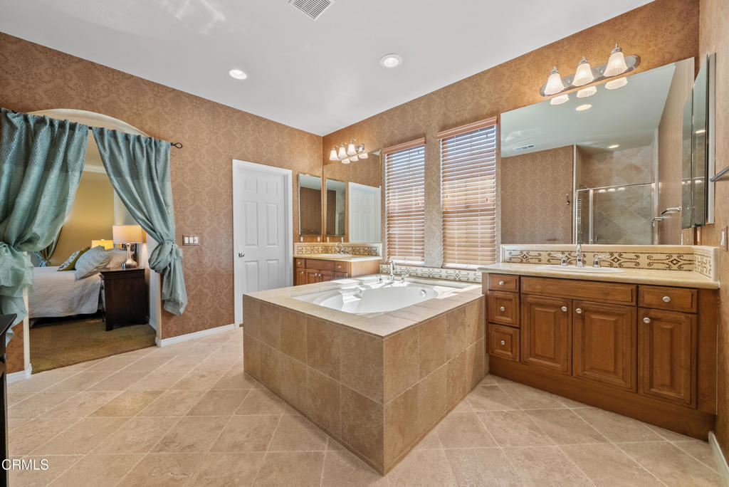 510 Sanddollar Lane Property Photo 40