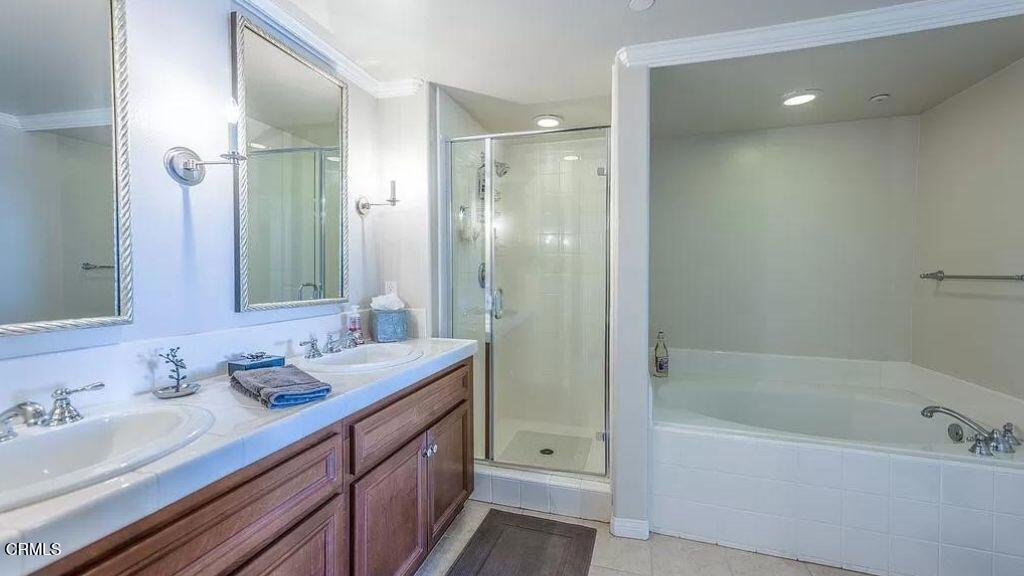 4346 Tradewinds Drive Property Photo 21