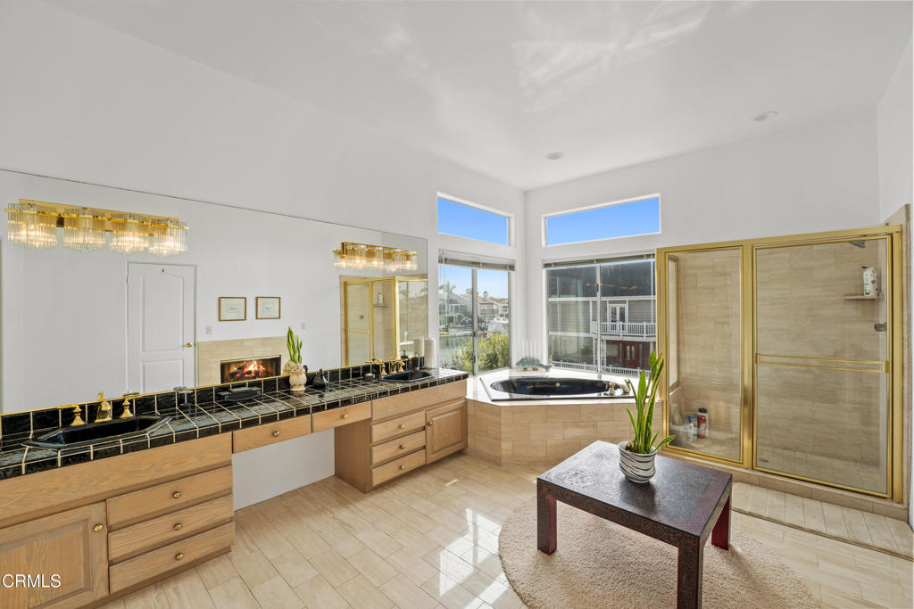 2000 Peninsula Road Property Photo 29