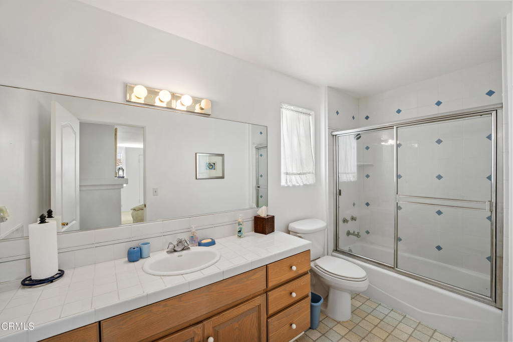 2000 Peninsula Road Property Photo 35
