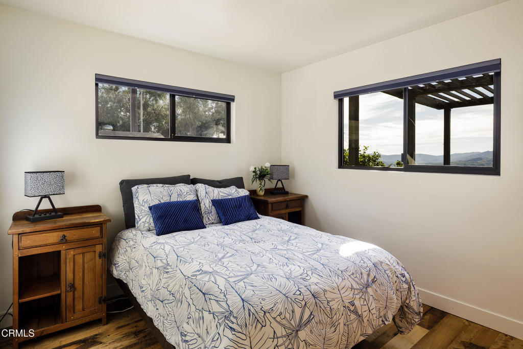 1417 Foothill Road Property Photo 32