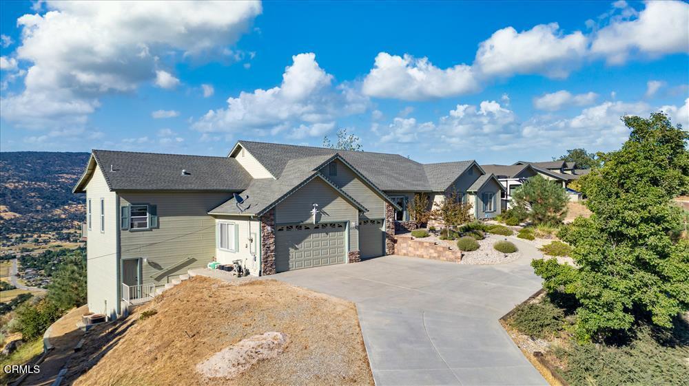 30730 Fox Ridge Court Property Photo 2