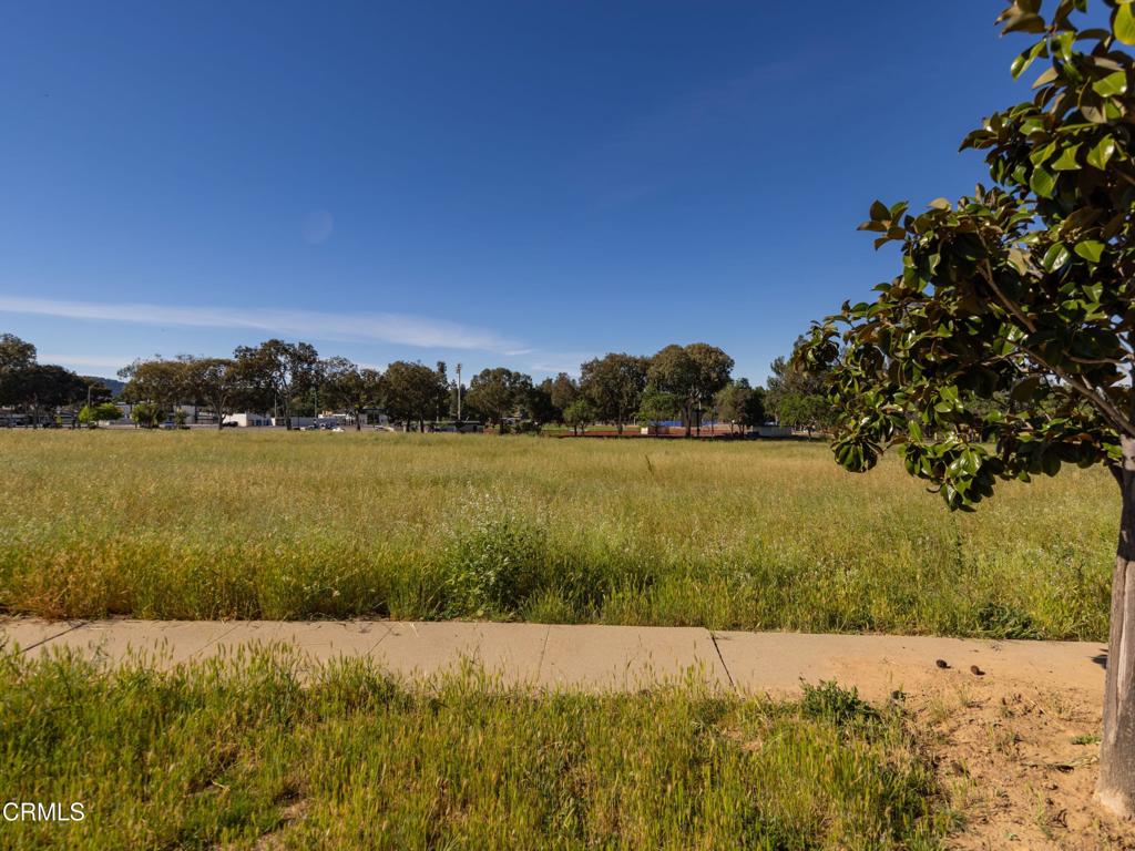 1400 Maricopa Highway Property Photo 11