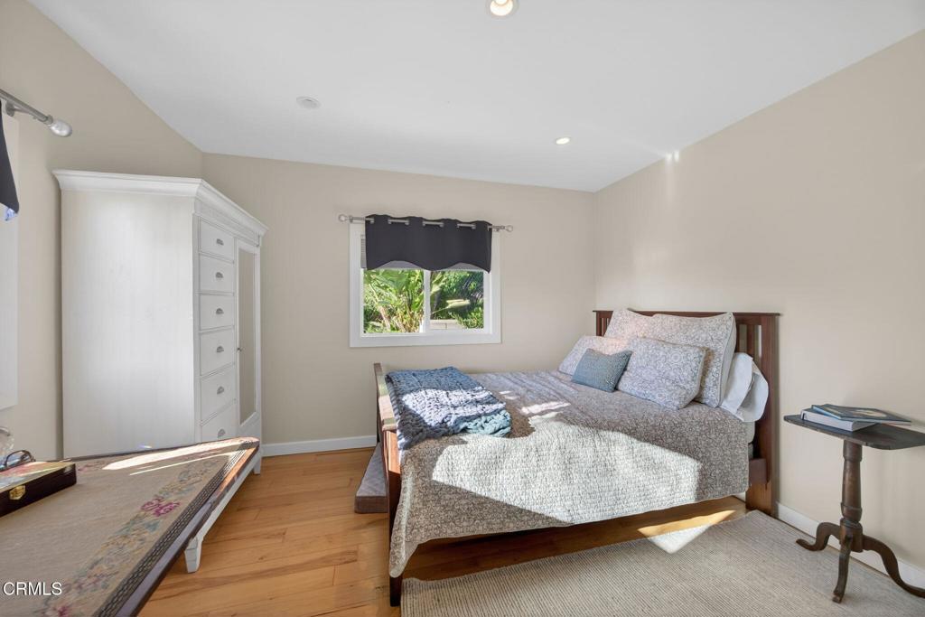 559 N Loop Drive Property Photo 38