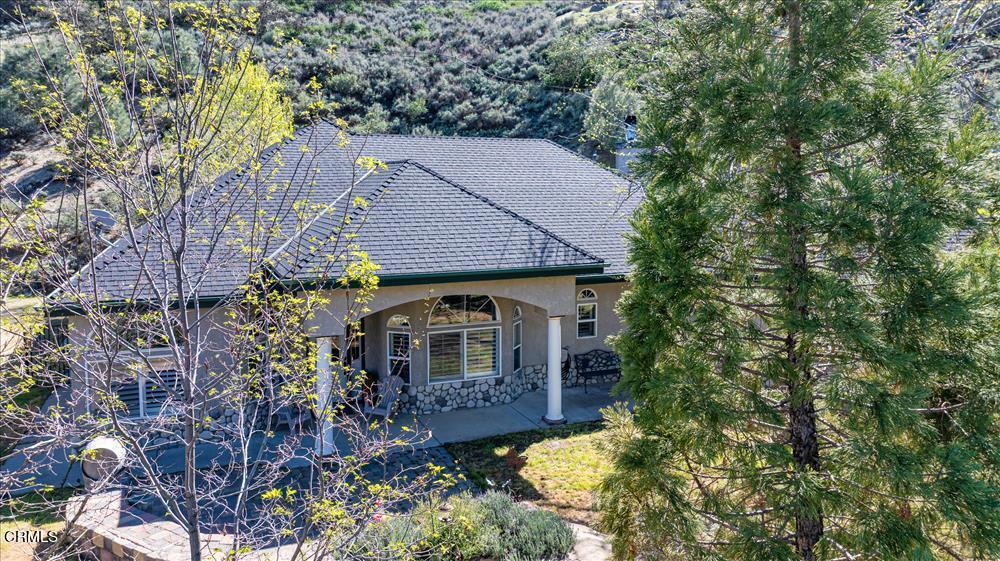 26050 Cumberland Road Property Photo 2