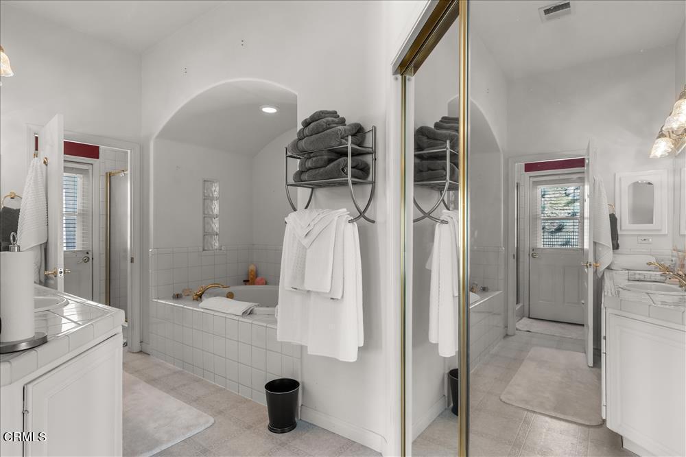 26050 Cumberland Road Property Photo 36