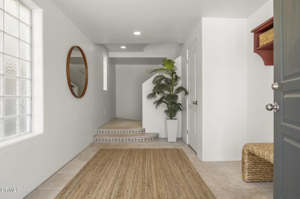 264 Hollywood Boulevard Property Photo 5