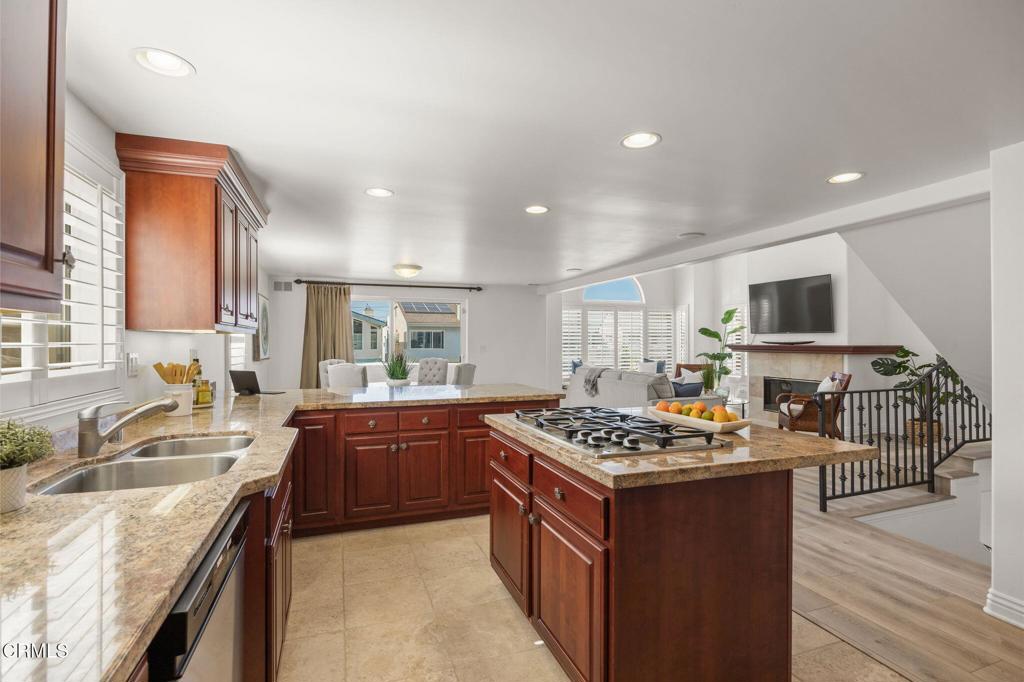 264 Hollywood Boulevard Property Photo 17