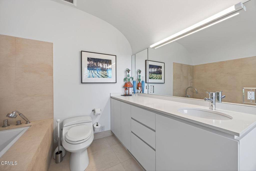 1211 Capri Way Property Photo 40