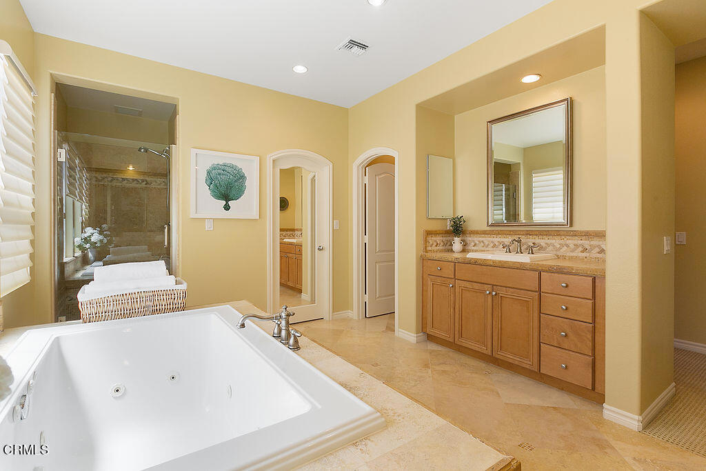 1464 Twin Tides Place Property Photo 39