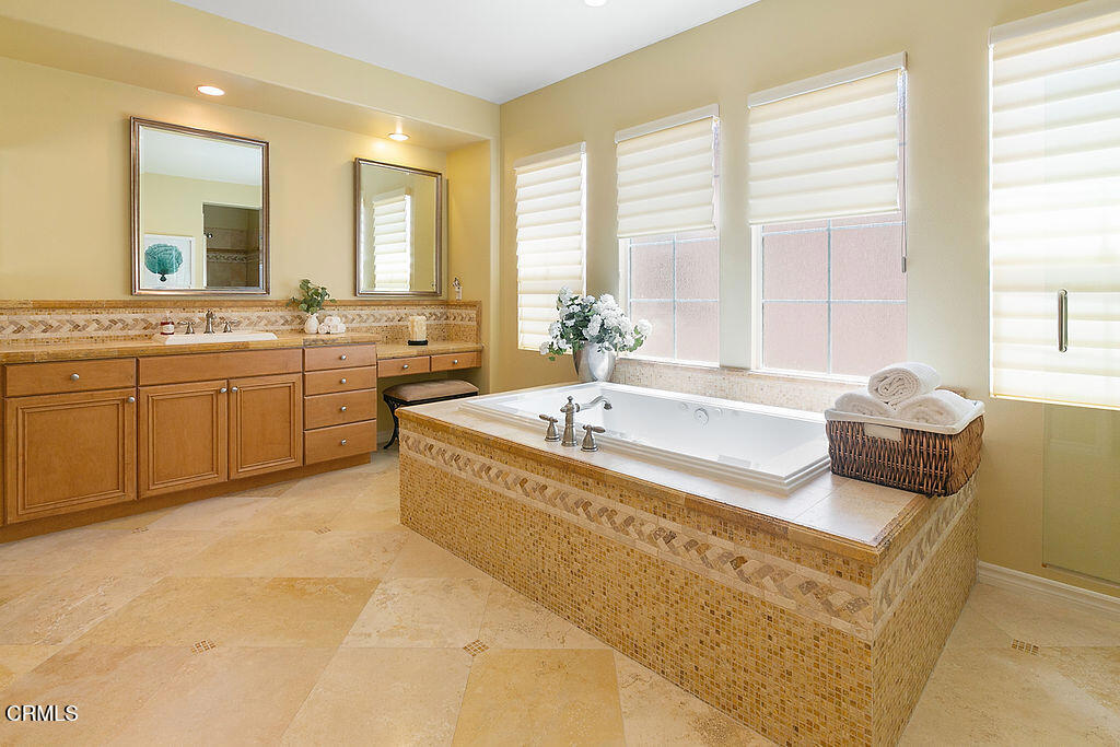 1464 Twin Tides Place Property Photo 41
