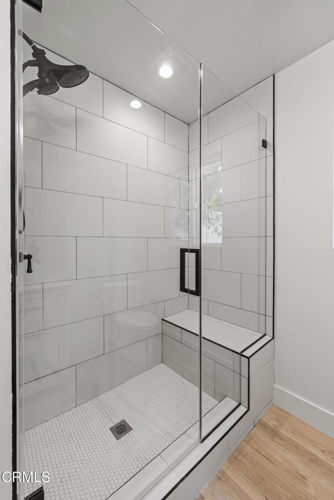 246 3rd Street Property Photo 20