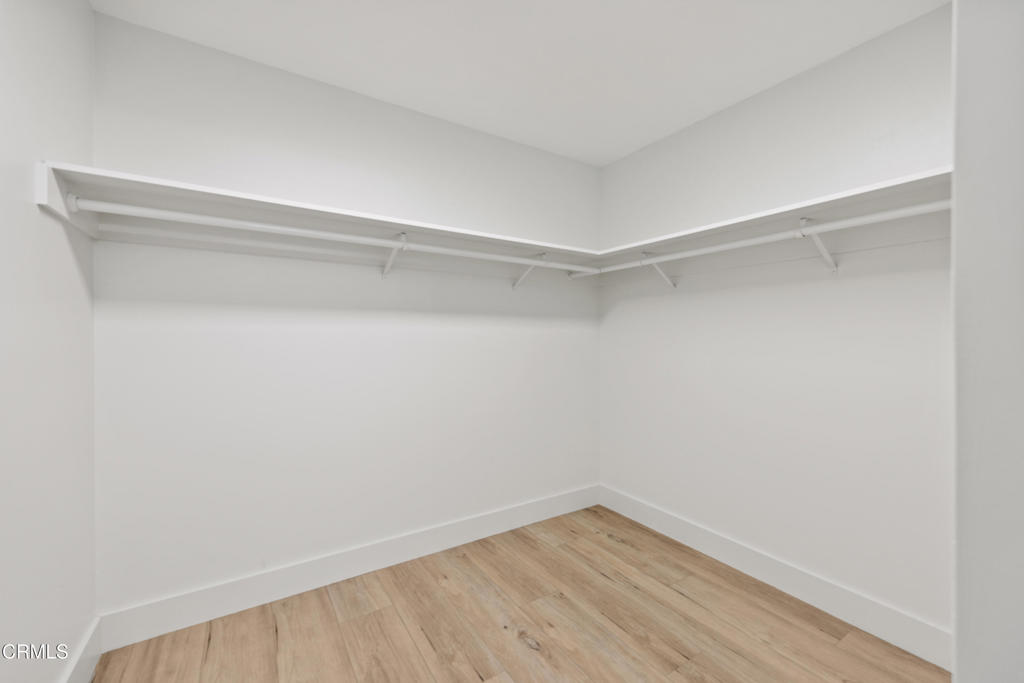246 3rd Street Property Photo 21