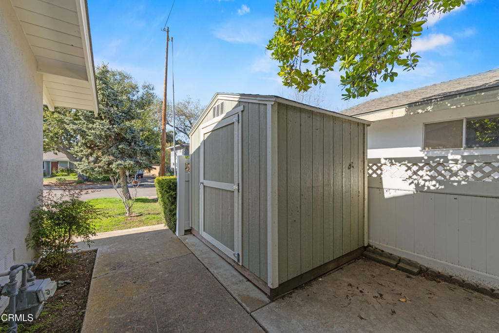 246 3rd Street Property Photo 27