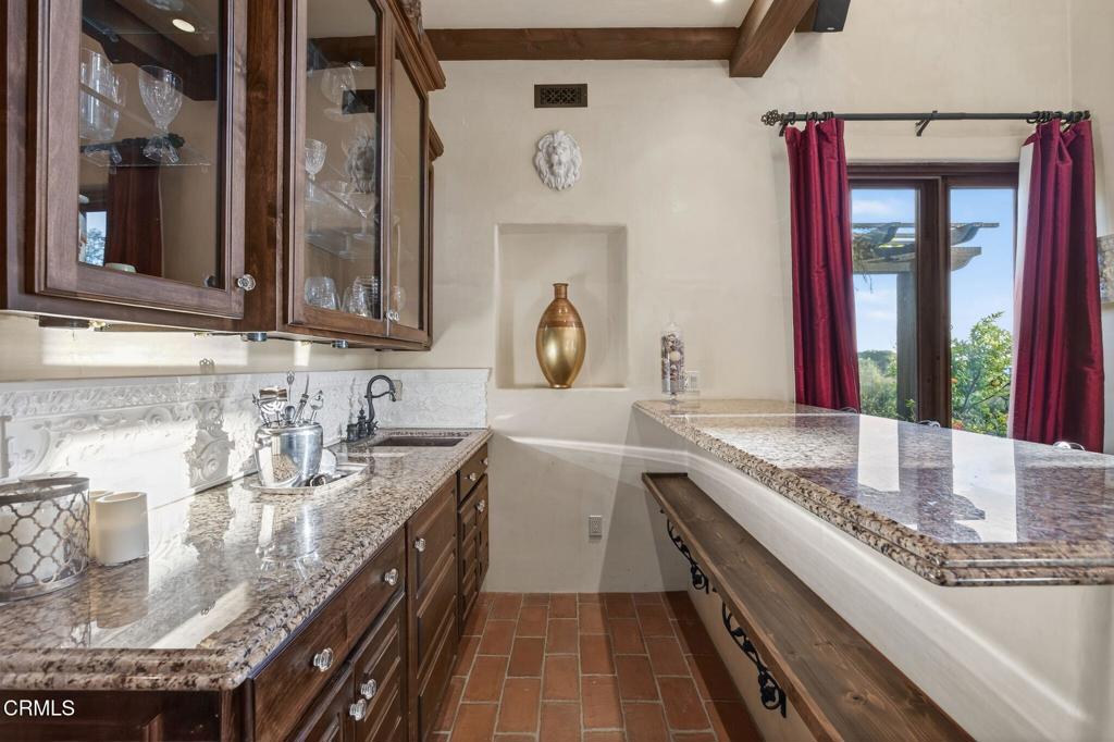 4689 Northridge Drive Property Photo 25