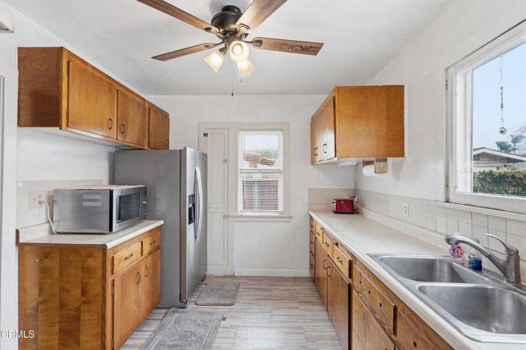 1813 Ocean Avenue Property Photo 8