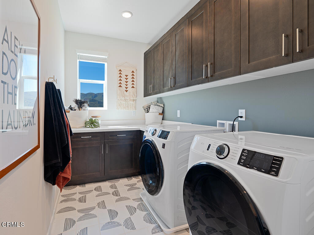 3838 Silvergrass Lane Property Photo 11