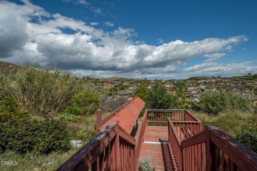1074 Colina Vista Property Photo 17