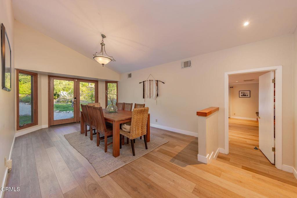 11849 Sulphur Mountain Road Property Photo 12