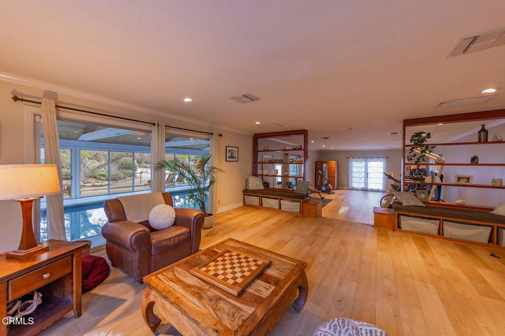 11849 Sulphur Mountain Road Property Photo 14