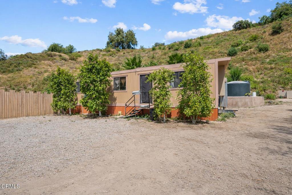 561 E Telegraph Road Property Photo 17