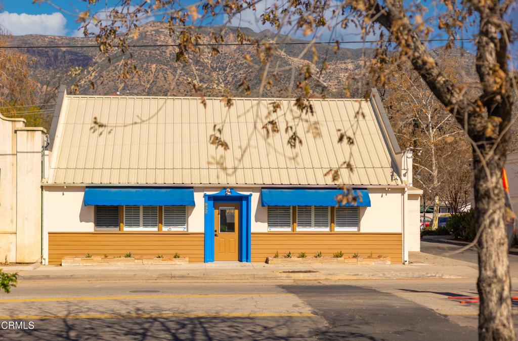 952 E Ojai Avenue Property Photo 1