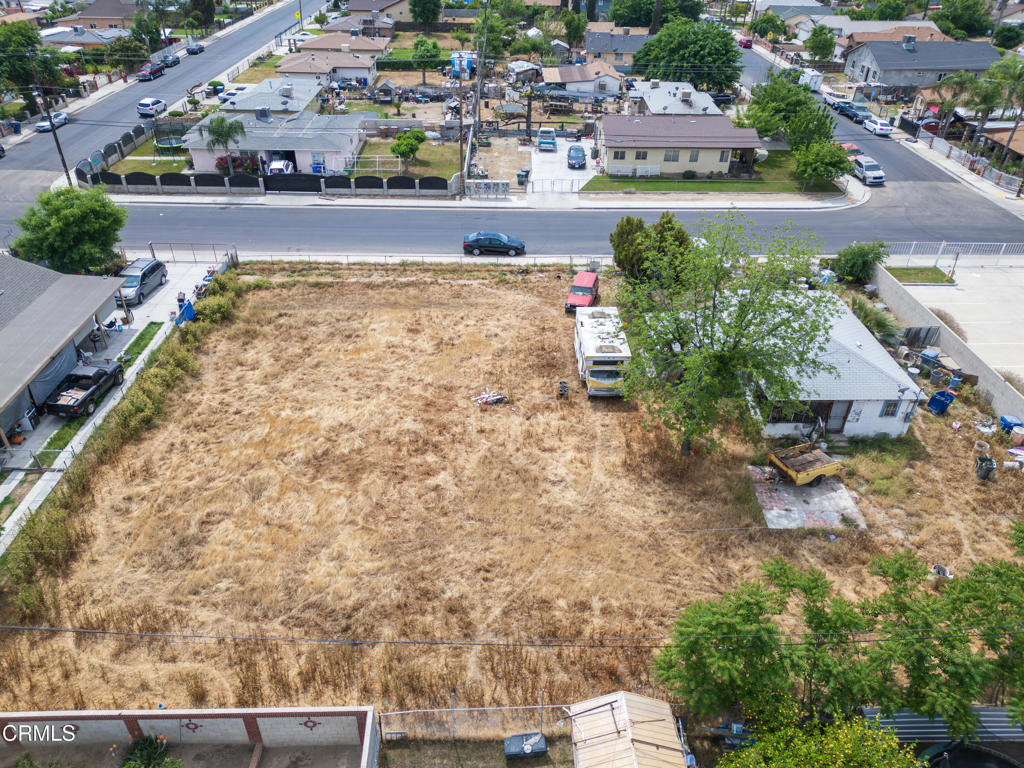 628 E 3rd Street Property Photo