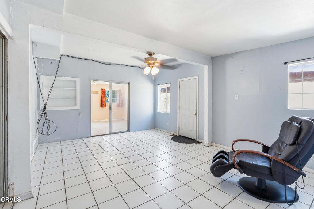 362 Salem Avenue Property Photo 25