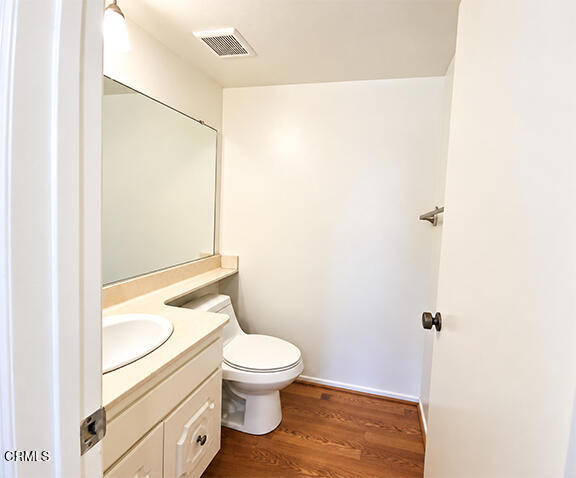 3141 Harbor Property Photo 8