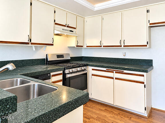 3141 Harbor Property Photo 9