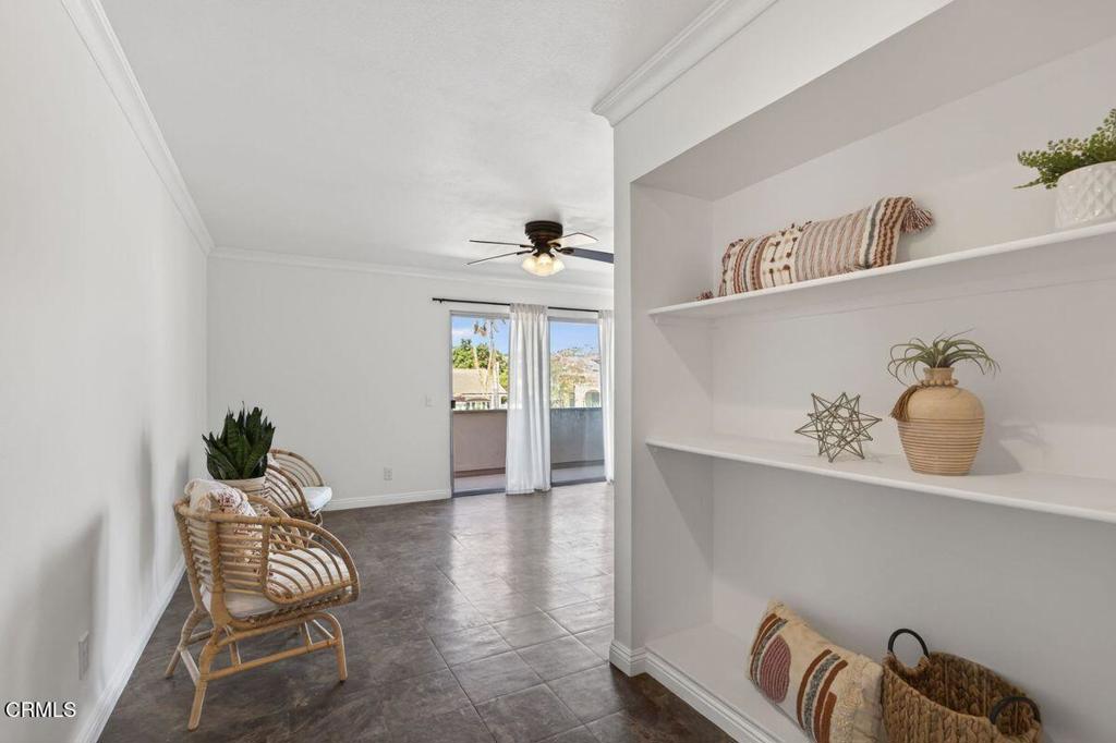 2052 Glenbrook Avenue Property Photo 14