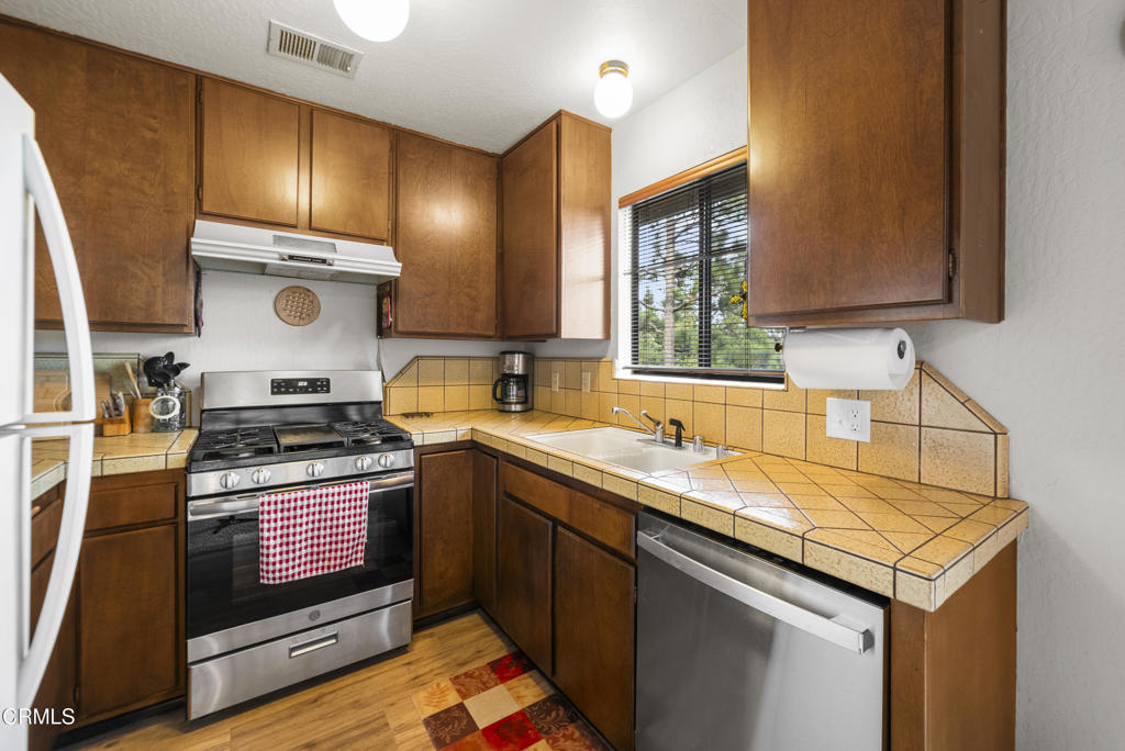 864 Nadelhorn Drive Property Photo 33