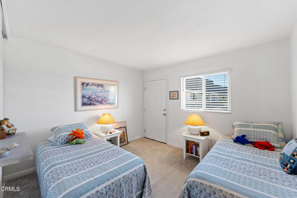 234 E Surfside Drive Property Photo 16