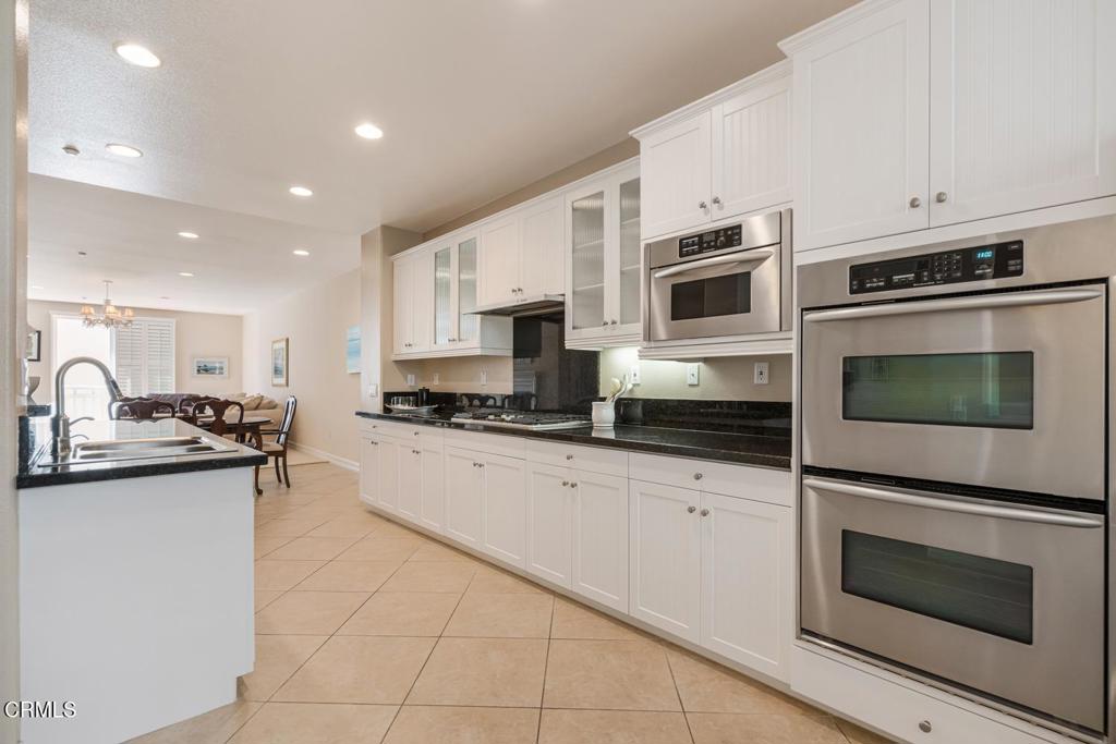1553 Windshore Way Property Photo 11