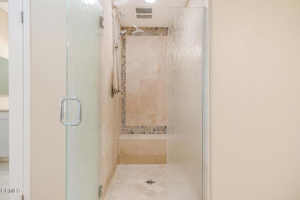 1553 Windshore Way Property Photo 26