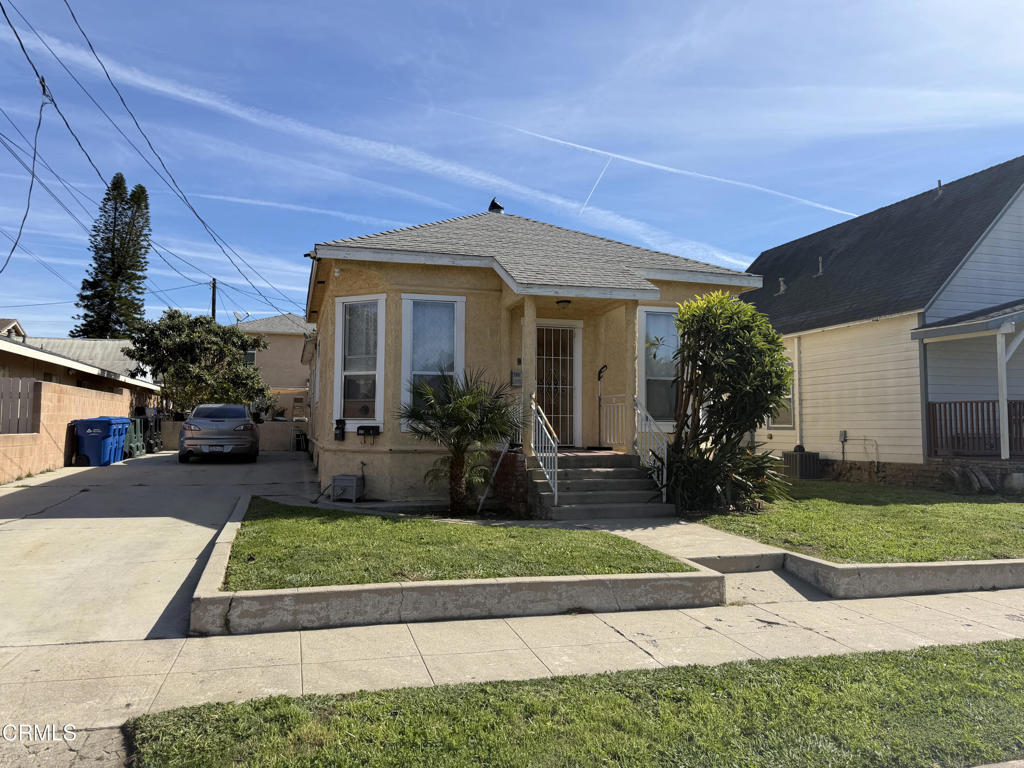 321 Walnut Street Property Photo 1