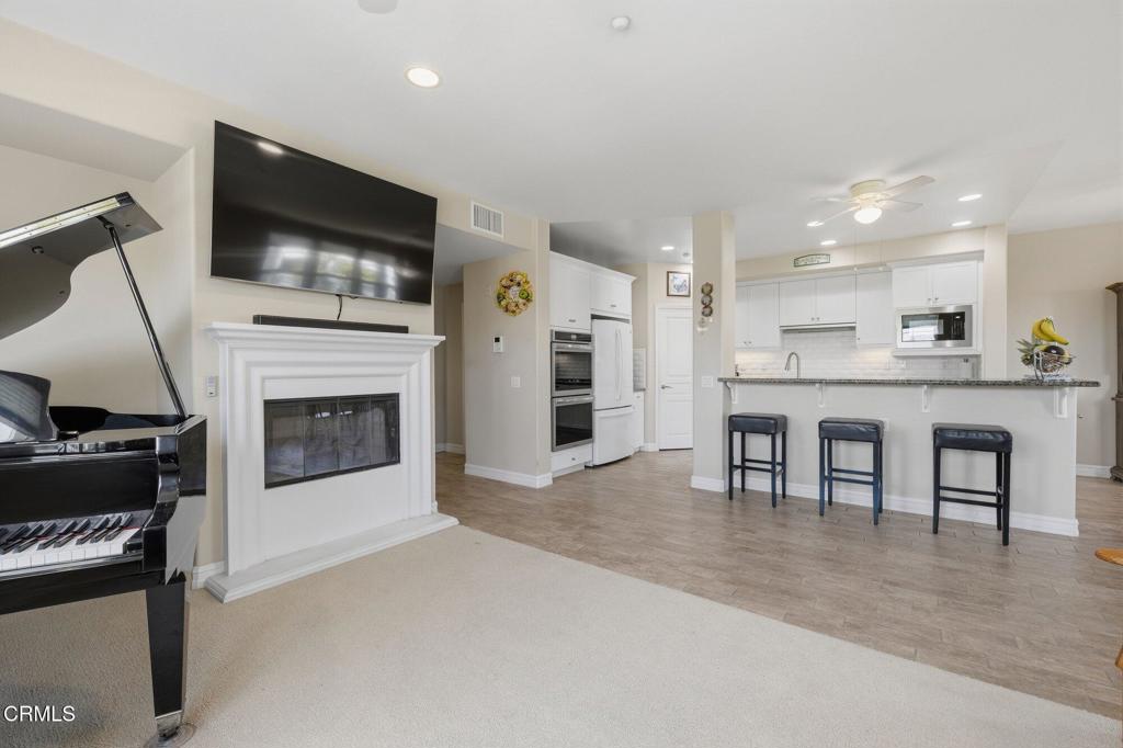 1531 Windshore Way Property Photo 4