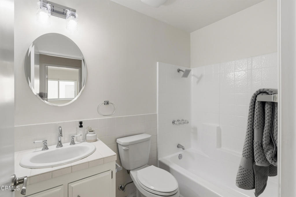 6091 Irena Avenue Property Photo 22