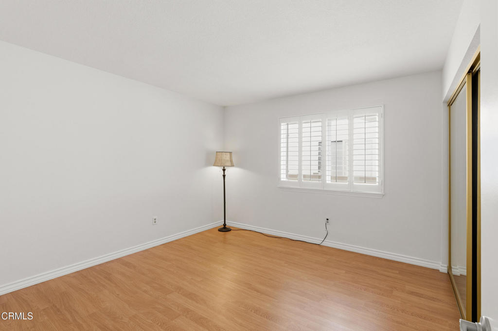 6091 Irena Avenue Property Photo 25