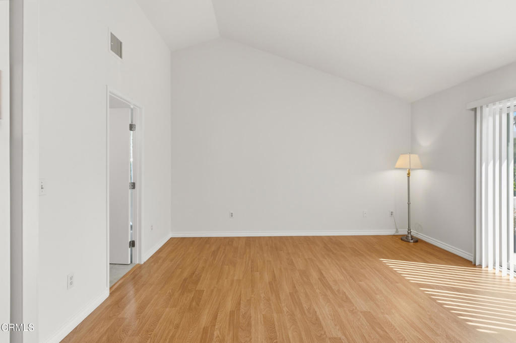 6091 Irena Avenue Property Photo 27