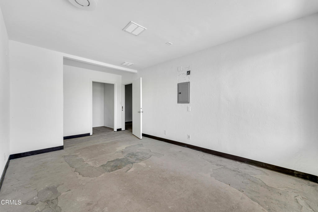 113 Pillsbury Street Property Photo 19