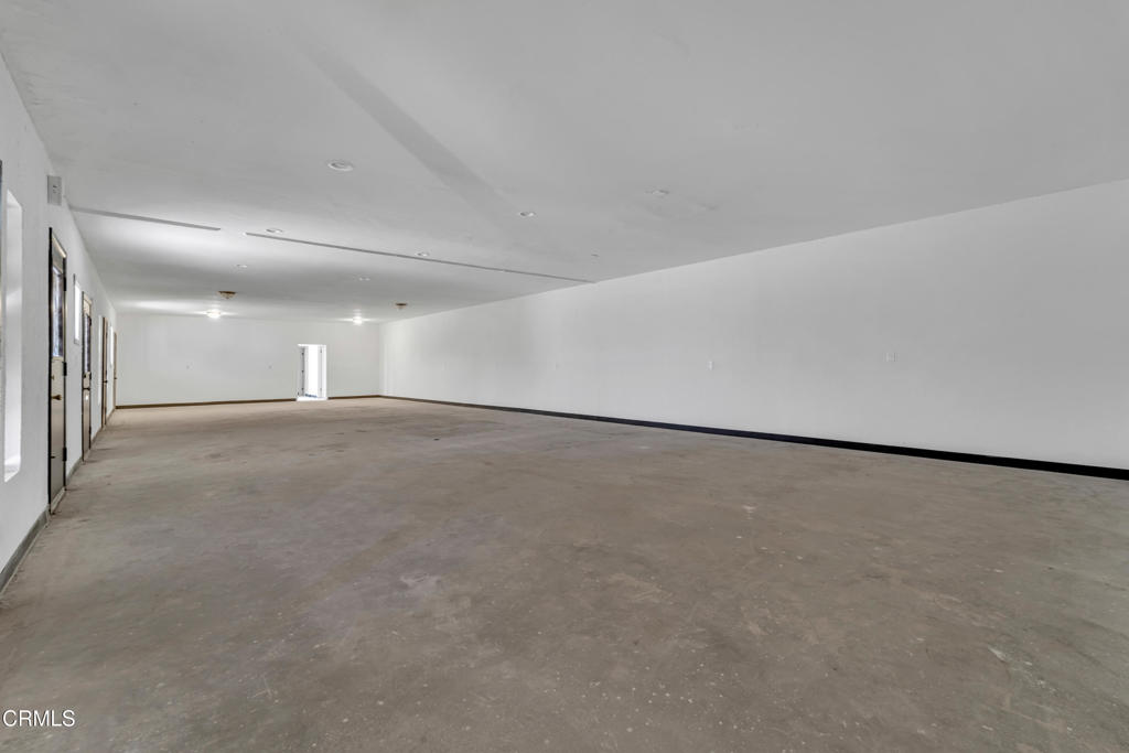 113 Pillsbury Street Property Photo 23