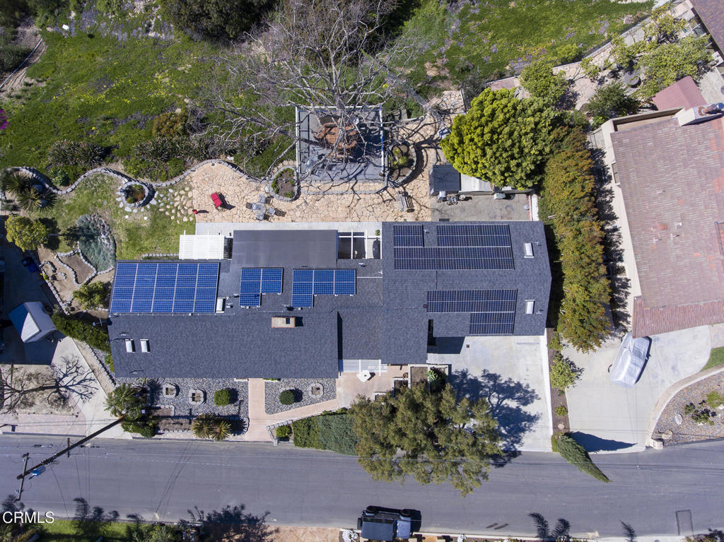 999 San Clemente Way Property Photo 7