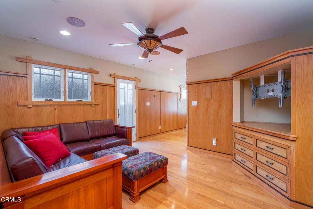 251 Palomares Avenue Property Photo 12